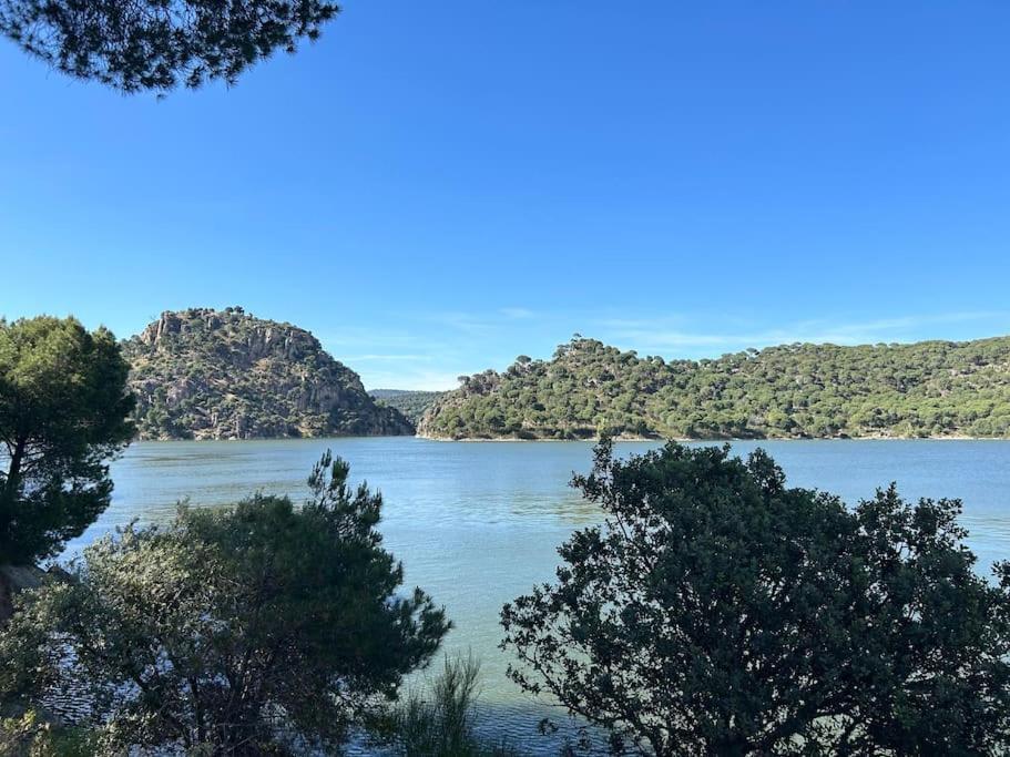 Apartamento De Lujo Vergel Suite San Martín de Valdeiglesias エクステリア 写真